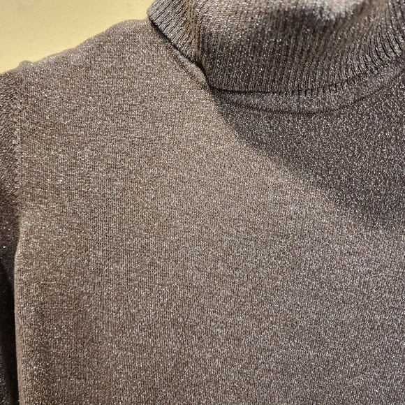 CHICO'S Gray glittered Turtleneck sweater size 0 - Picture 4 of 11